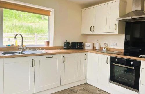Llanddewi Ystradenny House | Discover Lower Pentre: Your Ideal Getaway Awaits