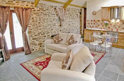 Brazzacott House | Explore Lower Shippen - A 4-Star Pet-Friendly Retreat