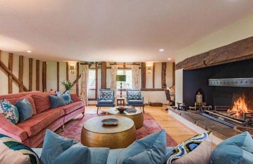 Cranbrook House | Discover Lower Standen Farm: Your Ideal Getaway