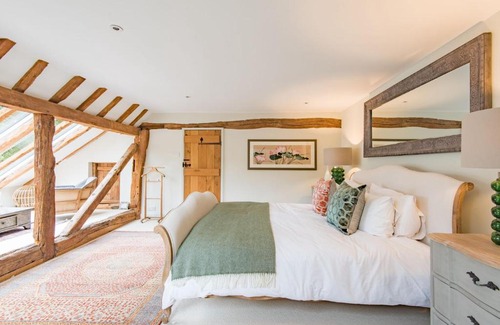 Cranbrook House | Discover Lower Standen Farm: Your Ideal Getaway