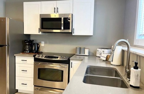 Port Williams House | Exceptional Stay at Lower Unit 1067 Rawding - Family Friendly