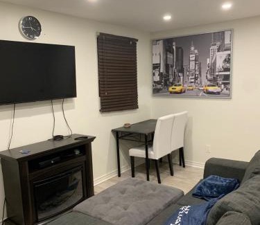 Cambridge Apartment | Inviting Lower Unit Entire Apartment for Family Getaway