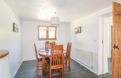 Brazzacott House | Charming Lower West Curry Cottage: 4-Star Pet-Friendly Escape