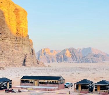 Wadi Rum Cabin | Lowrance luxury camp
