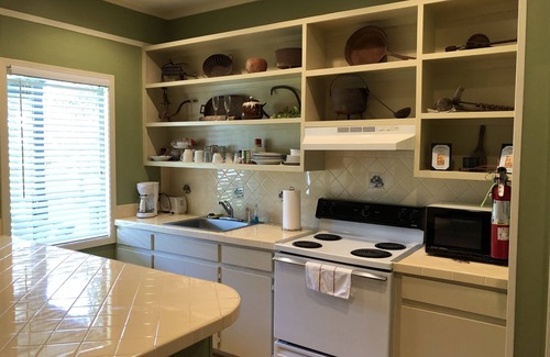 Cheneyville Bed & Breakfast | Discover Comfort at Loyd Hall Plantation with Pool & Breakfast