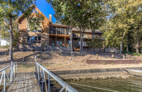 Roach House | Amazing Family Fun Lakefront Log Home with Pool & Views