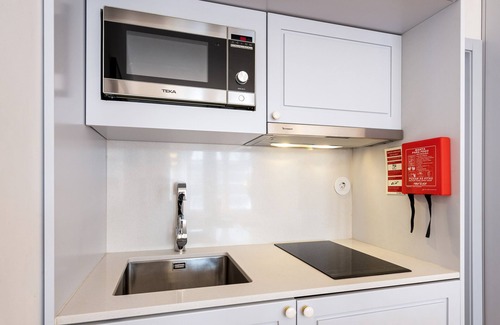 Old Town Apartment | Top-Rated Sé Apartamentos: Executive Studio with Spa & Breakfast