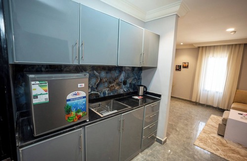 Al Olaya District Apartment | LP28.5 - Modern 1BR near Kingdom Center