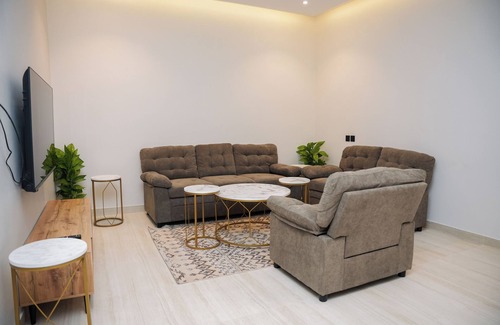 Riyadh Apartment | LP45.9 - Posh 2BR Apartment in Al Arid