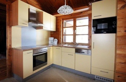 Hayingen House | Family-Friendly Retreat with Ocean View at Ferienpark Lauterdörfle