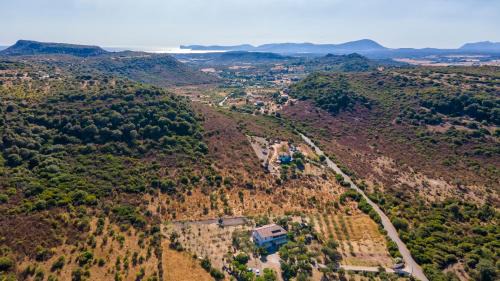 Putifigari Apartment | Pet-Friendly Retreat at Lu Casal de Fiò with High Ratings