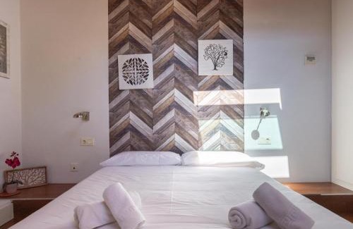 La Merced Apartment | Stylish LU&CIA DUPLEX in City Center - Family Friendly Stay