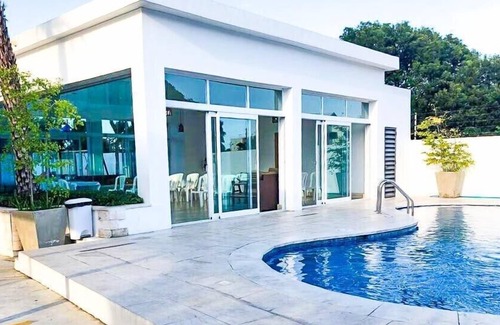 Santiago Province Condo | Luxe Living: Spacious Retreat *Torre Real II *