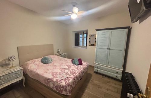Molinaseca House | Family-Friendly Lua Bierzo: Rated 9/10 with Kitchen Access