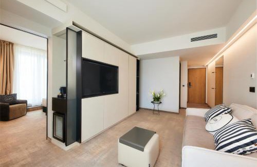 Balatonfured Hotel | Exclusive LUA Resort - Adults Only with Oceanfront Bliss