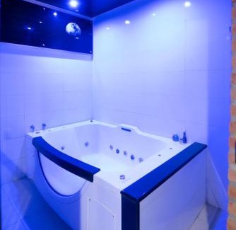 Sorocaba Hotel | Guest Rated: 9/10 at Lual Motel Sorocaba-SP with Hot Tub