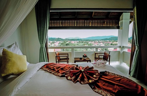 Luang Prabang Resort | Discover Luang Prabang View Hotel: 4-Star Family Retreat