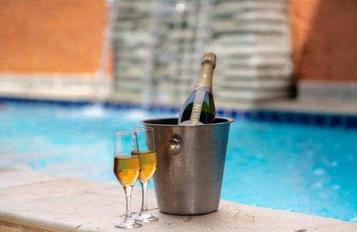 Pirenopolis House | Relax at LUAR DO MIRANTE: Pool, Hot Tub & Pet-Friendly Stay
