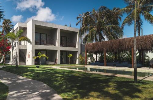 Guajiru Hotel | Pet-Friendly Luau Hotel with Ocean View & Pool Amenities