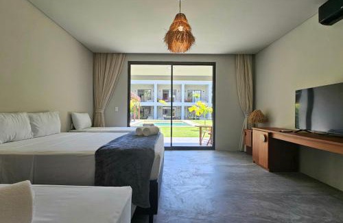 Guajiru Hotel | Pet-Friendly Luau Hotel with Ocean View & Pool Amenities