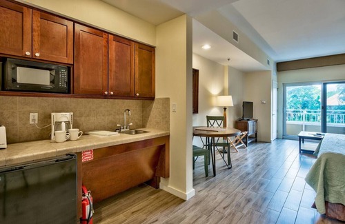 Sandestin Apartment | Discover LUAU - Sandestin Beachside with Ocean Views & More