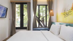 Downtown Siem Reap Hostel | Explore Lub d Cambodia Siem Reap: 4-Star Retreat Awaits