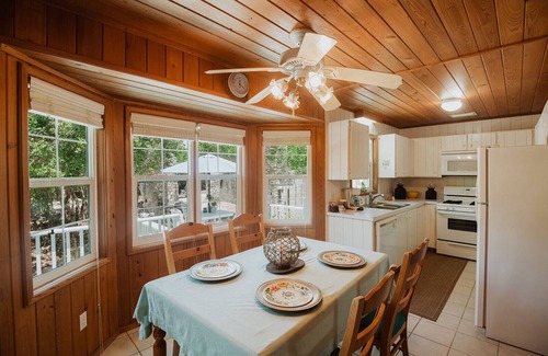 Lubbers Quarters Cay House | Escape to Lubbers Quarters Cay - A True Tropical Retreat