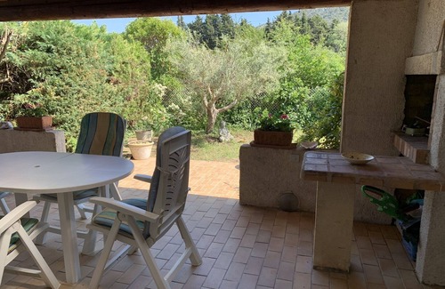 Robion House | Cozy Luberon House with Pool & Ocean View - Guest Rated 10/10
