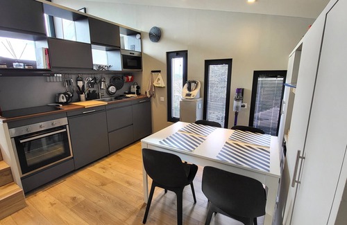 Saint-Saturnin-les-Apt House | Tranquil Luberon Gîte with Ocean View & Private Pool