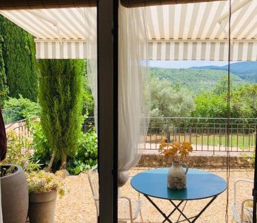 Viens Apartment | Guest Rated: Luberon Provence with Pool & Terrace Views