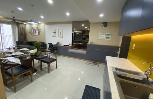 Phu My Hung Condo | Elegant Two-Bedroom Luca Home in Scenic Valley