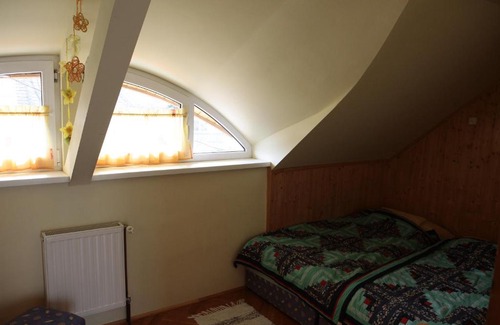 Sarvar House | Relax at Luca Vendégház: Family-Friendly with Kitchen Access