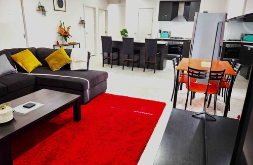 Lucas Apartment | Charming Lucas One: 2-Bedroom Unit with Great Amenities