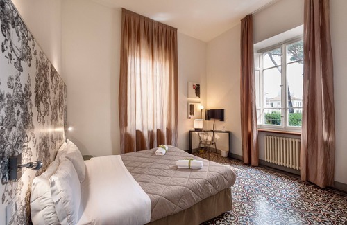 Lucca Historical Center Bed & Breakfast | Experience Elegance at Lucca In Villa Lucrezia