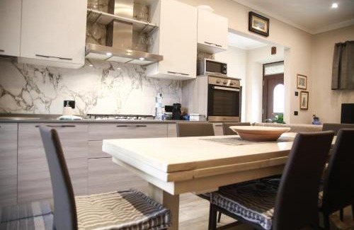 Lucca Apartment | Discover Lucca Mira: 10/10 Rated, Pet & Child Friendly Stay