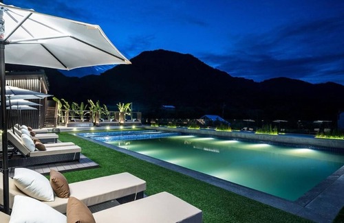 Donghe Hotel | Lucent Resort