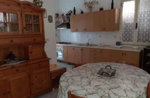 Marina di Pescoluse House | Relax at Lucia Holiday Home in Beautiful Salento