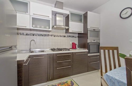 Gracisce Apartment | Top-Rated Lucia in Gračišće with Pool & Family Amenities