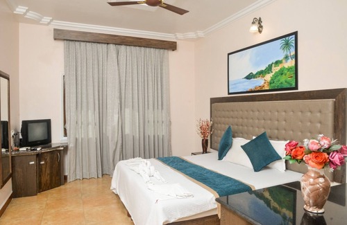 Cavelossim Hotel | Discover Lucianas Beach Resort: Top-Rated Family Getaway