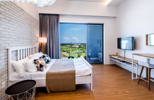 Andeok Hotel | Exceptional Stay at Lucid M: Family-Friendly Amenities Await