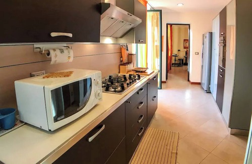Santa Lucia House | Bright Lucie Apartment: Steps from Piazza Santa Lucia