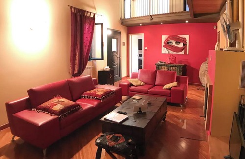 Santa Lucia House | Bright Lucie Apartment: Steps from Piazza Santa Lucia