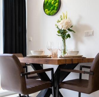 Omis Apartment | Elegant Lucky Apartment Omiš: Pet-Friendly & 10/10 Rated