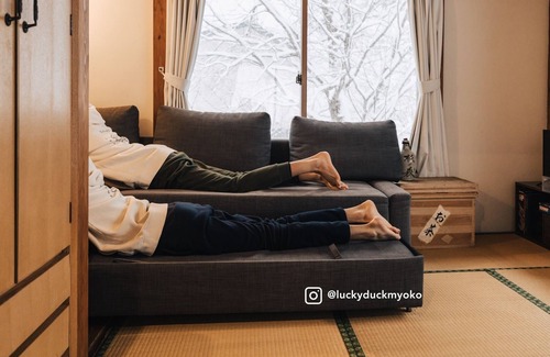 Myoko Cabin | Cozy Getaway at Lucky Duck Cabin Myoko with Breakfast