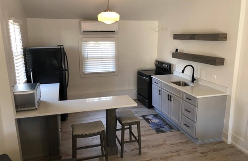 Saugatuck Apartment | Unforgettable Stay at Lucky Lucy - Studio Apartment for Two