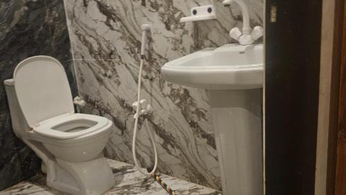 Karachi Hotel | Lucky One Hotel