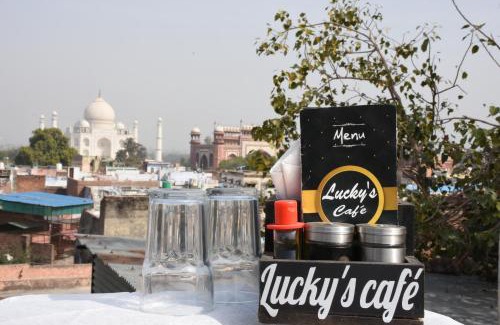 Taj Ganj House | Inviting Lucky Restaurant & Guest House with Spa & Dining