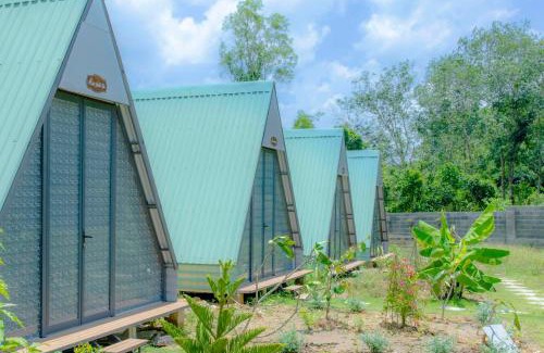 Phuoc Tan Hotel | Family-Friendly Lucky Star Resort with Pool & Restaurant