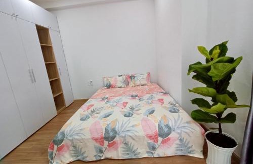 Di An Apartment | Cozy Lucy Apartment: Family-Friendly Stay with Pool Access