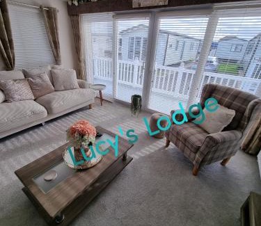 Rhyl House | Discover Lucy's Lodge: Top-Rated Stay with Private Pool